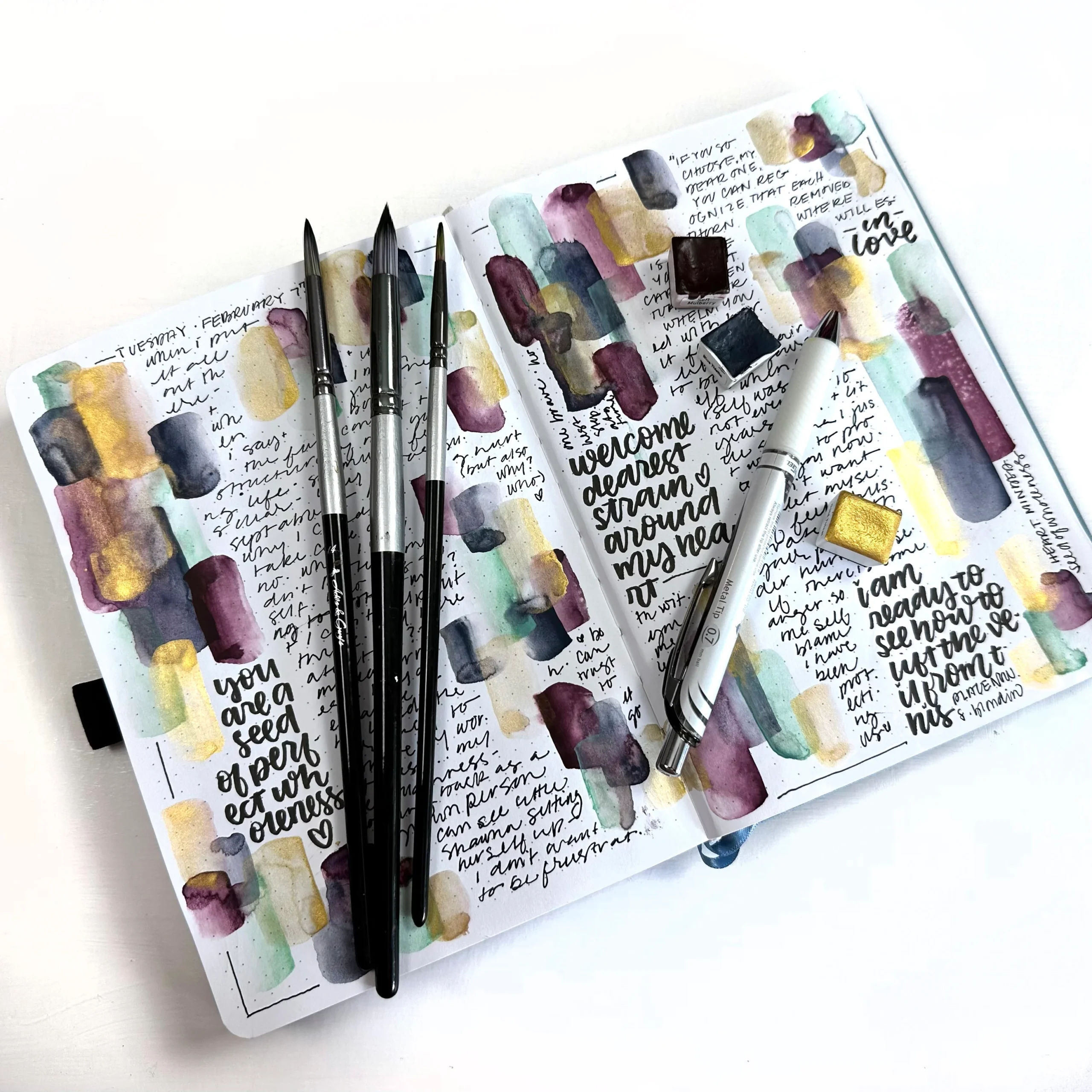 How To Easily Incorporate Watercolor Into Your Journaling Practice 